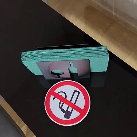 дунав билдингс 3 * Pleven